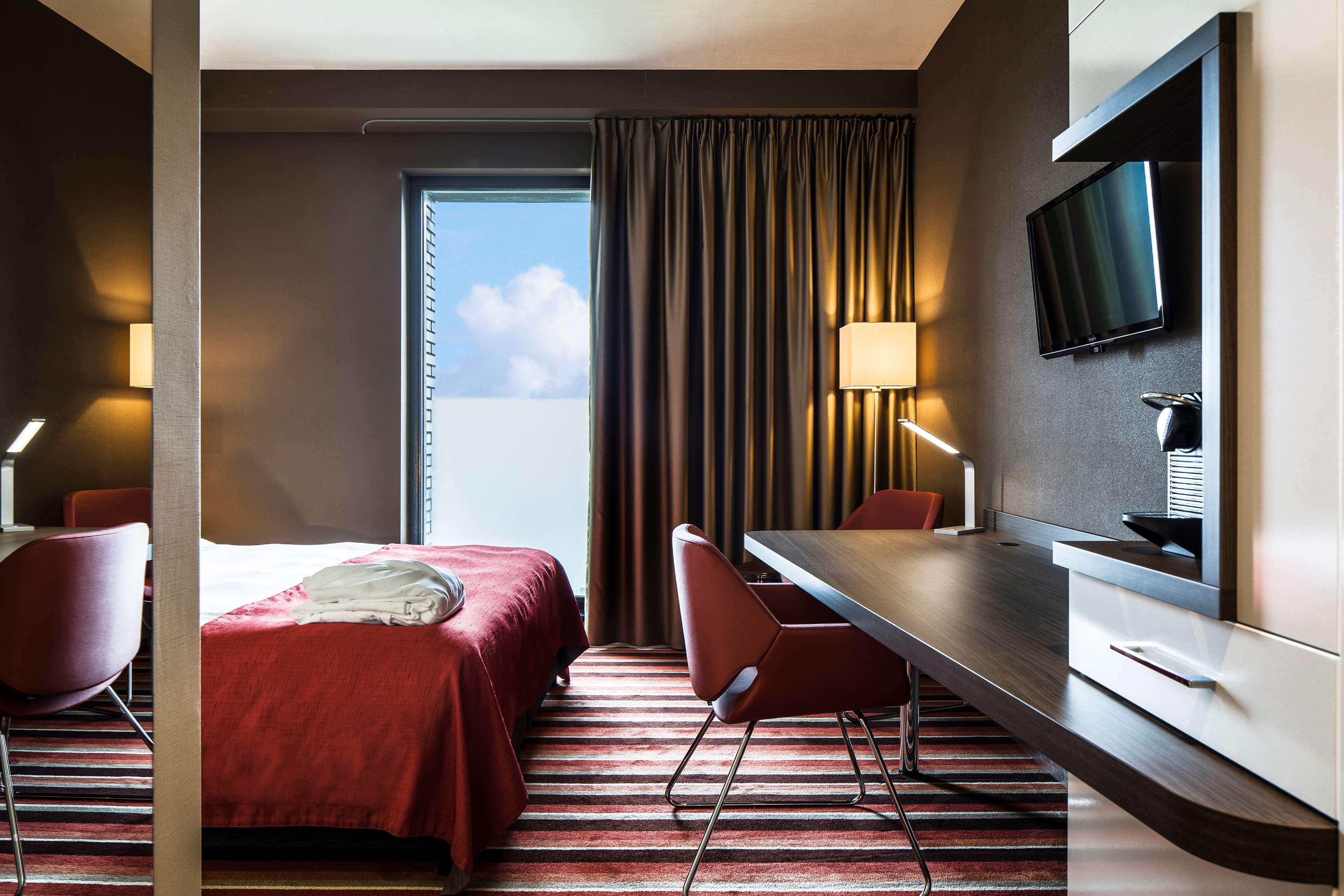 Plaza Premium Grand Winston Hotel Rijswijk Luaran gambar
