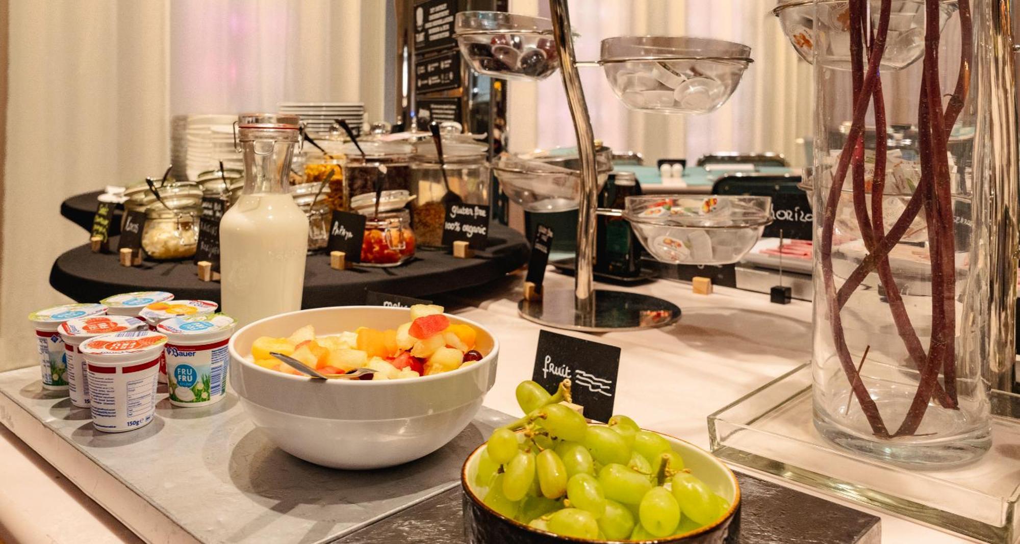 Plaza Premium Grand Winston Hotel Rijswijk Luaran gambar
